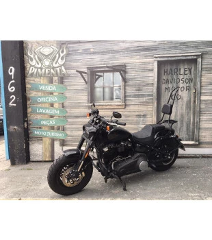 Sissy Bar King 30" Destacável para Harley-Davidson Softail Fat Bob com Bagageiro Removivel - Preto